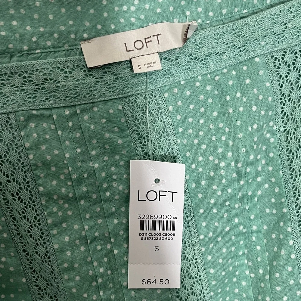 NWT LOFT Babydoll Cottage Core Green Square Neckline Puff Sleeve Green Top